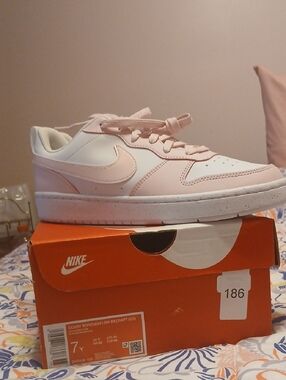 Nike Court Borough Low Whote/Rose Blanc